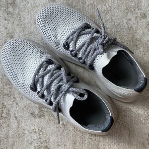 Allbirds tree dashers size 8 in white